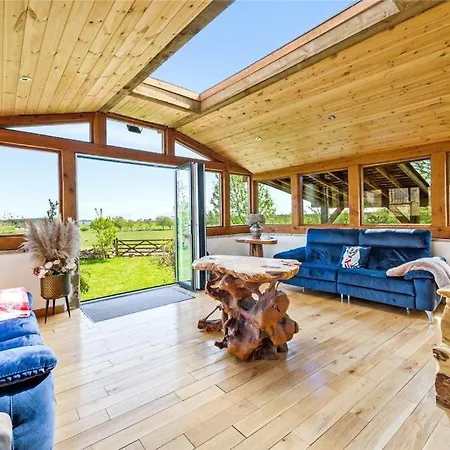 Villa Country With Hot Tub Meagill *
